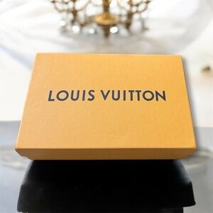 ✅Louis Vuitton Gift Box